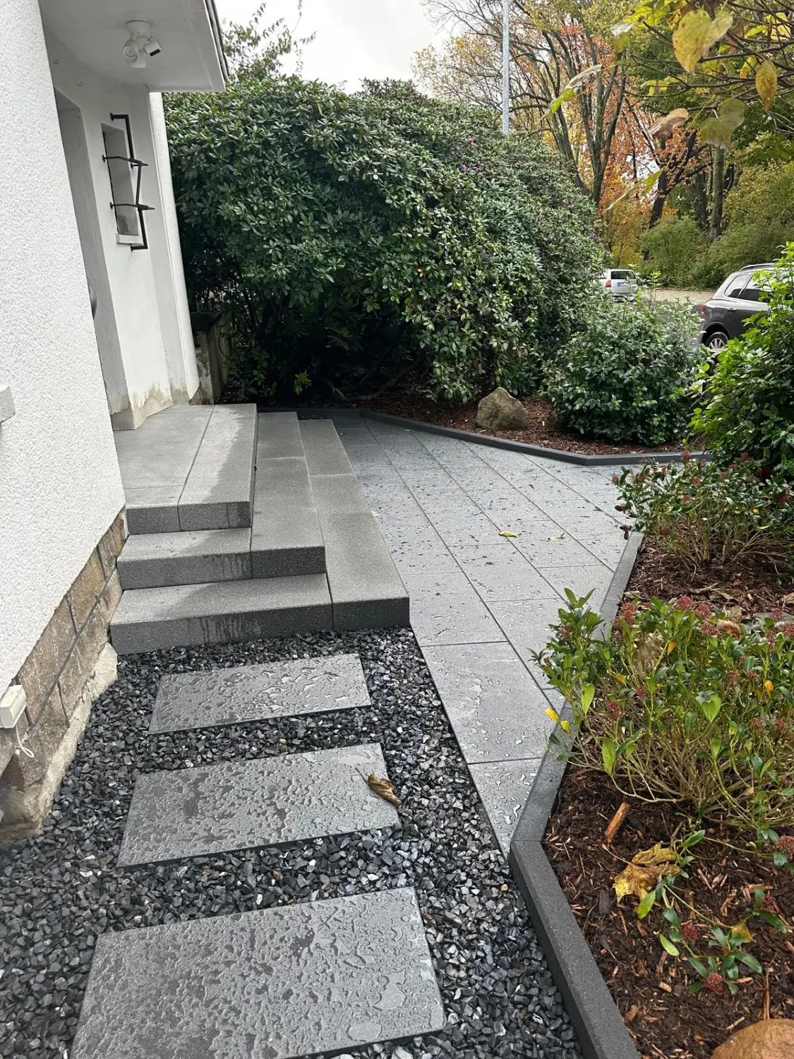 Stufen zum Garten/ zum Haus von Thomas Kensbock Galabau